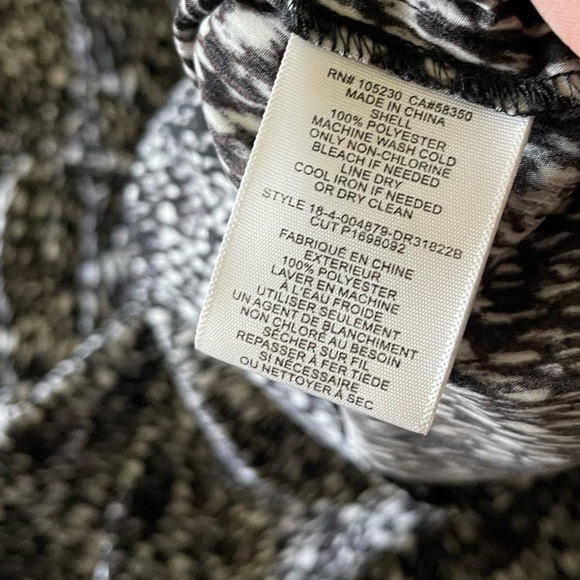 Joie| Black & White Geometric Pattern Dress, Slight Ruffle—Size Small•••Cute! - Picture 8 of 11